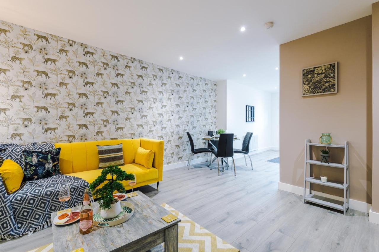 מנצ'סטר Rest & Recharge At The Station Apartments מראה חיצוני תמונה